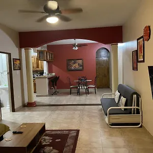 Apartment Le Quad - One Bedroom & - Private, Spacious & Secured, Kingston