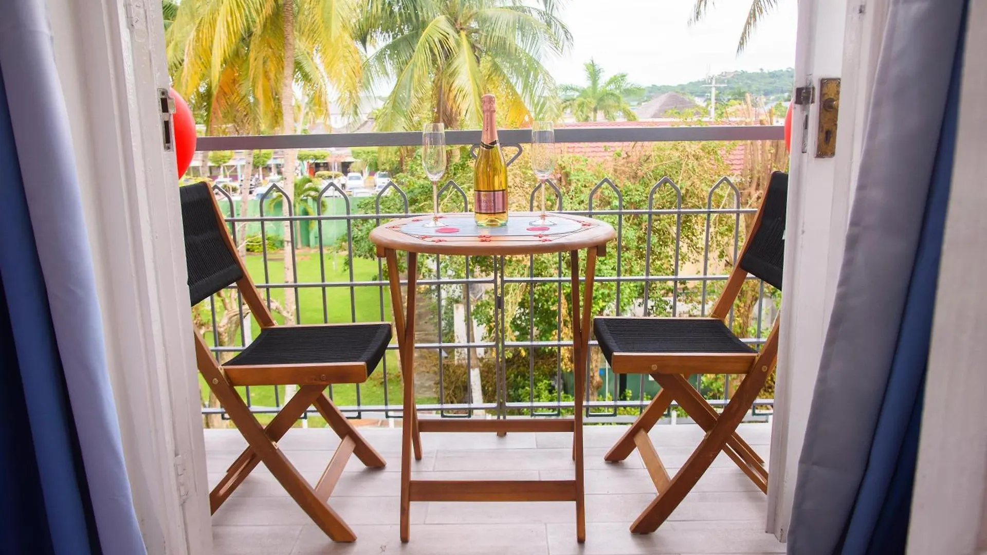 Apartment Czar'S Oasis Apt B27 @ Ocho Rios